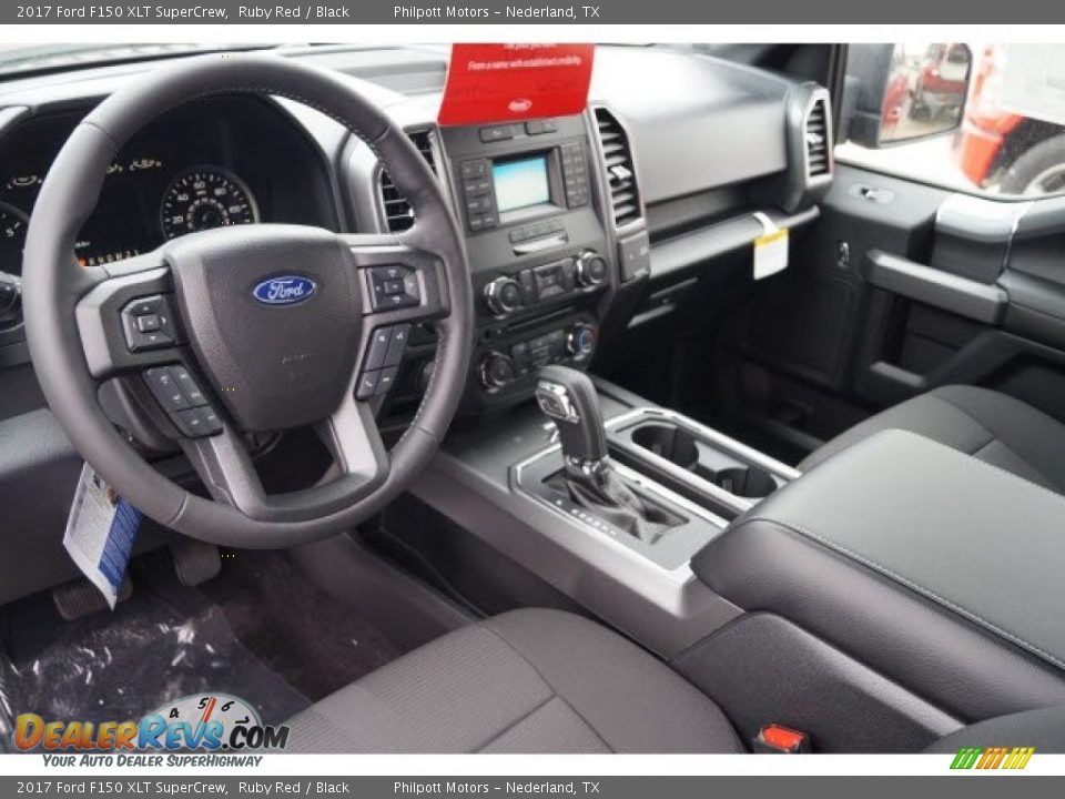 Black Interior - 2017 Ford F150 XLT SuperCrew Photo #9
