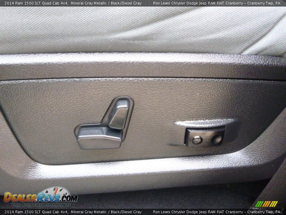 2014 Ram 1500 SLT Quad Cab 4x4 Mineral Gray Metallic / Black/Diesel Gray Photo #17