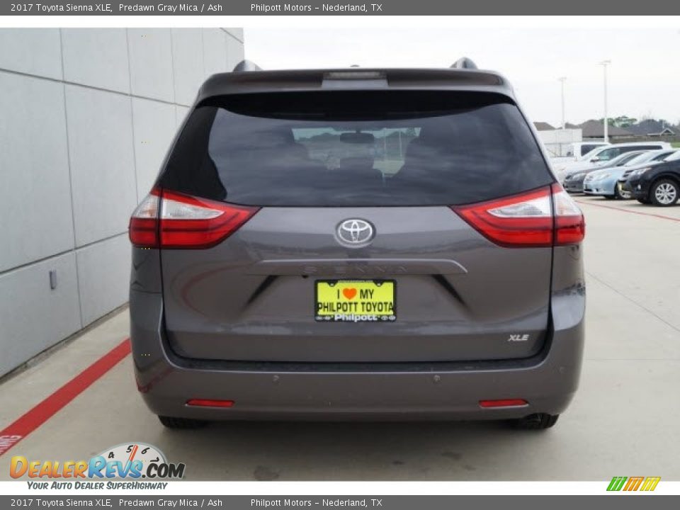 2017 Toyota Sienna XLE Predawn Gray Mica / Ash Photo #4