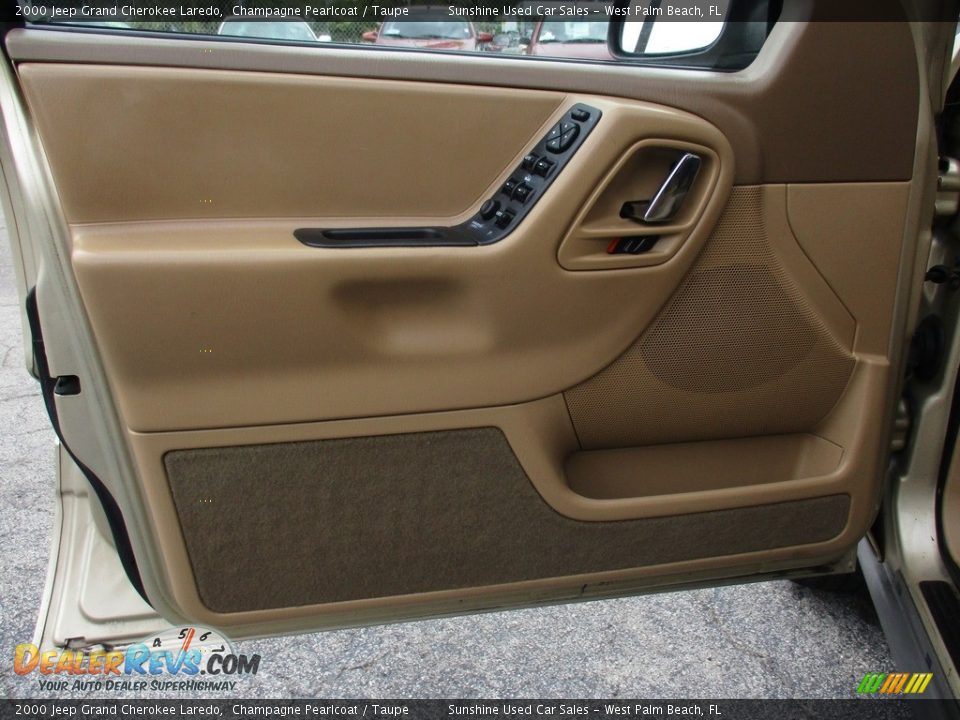 2000 Jeep Grand Cherokee Laredo Champagne Pearlcoat / Taupe Photo #10