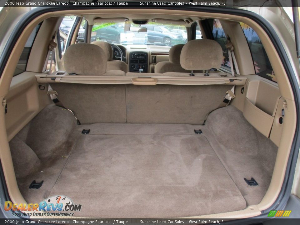2000 Jeep Grand Cherokee Laredo Champagne Pearlcoat / Taupe Photo #21