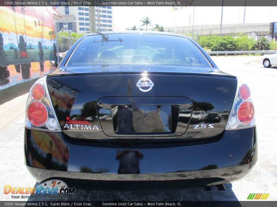 2005 Nissan Altima 2.5 S Super Black / Frost Gray Photo #8