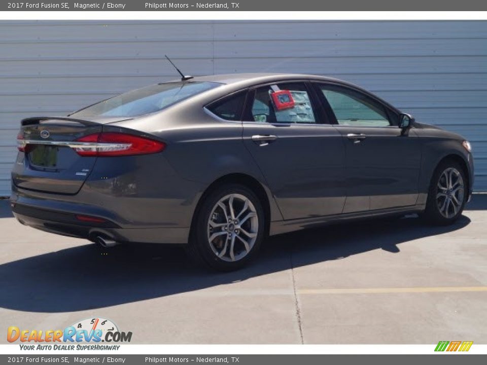 2017 Ford Fusion SE Magnetic / Ebony Photo #6