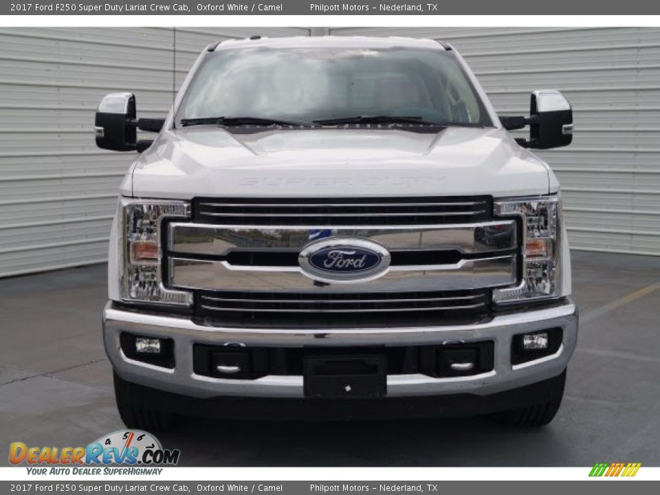 2017 Ford F250 Super Duty Lariat Crew Cab Oxford White / Camel Photo #2