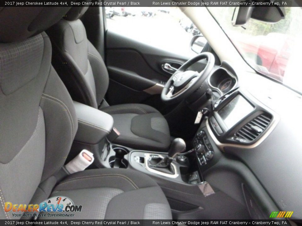 2017 Jeep Cherokee Latitude 4x4 Deep Cherry Red Crystal Pearl / Black Photo #8