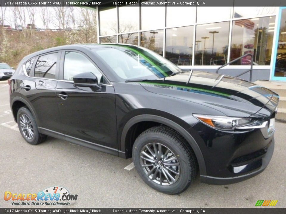 Front 3/4 View of 2017 Mazda CX-5 Touring AWD Photo #3