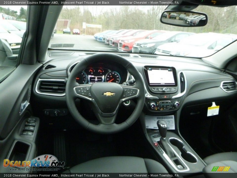 Dashboard of 2018 Chevrolet Equinox Premier AWD Photo #12