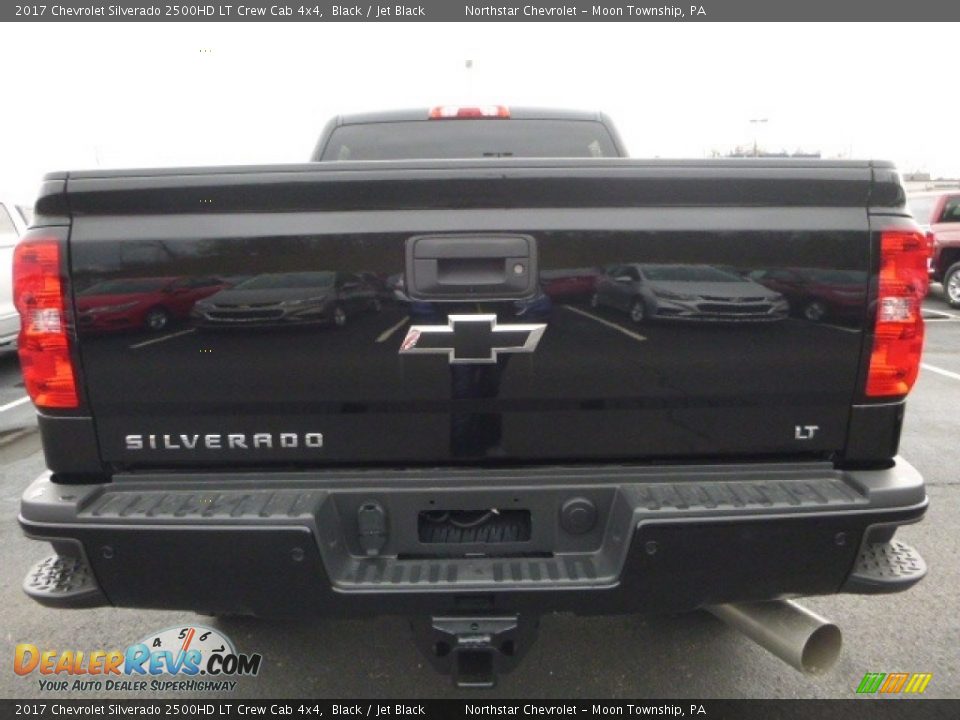 2017 Chevrolet Silverado 2500HD LT Crew Cab 4x4 Black / Jet Black Photo #4