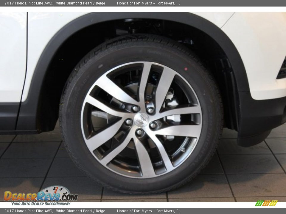 2017 Honda Pilot Elite AWD White Diamond Pearl / Beige Photo #2