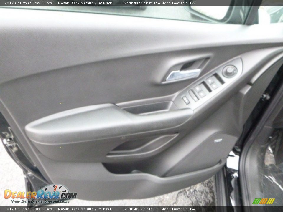 2017 Chevrolet Trax LT AWD Mosaic Black Metallic / Jet Black Photo #14