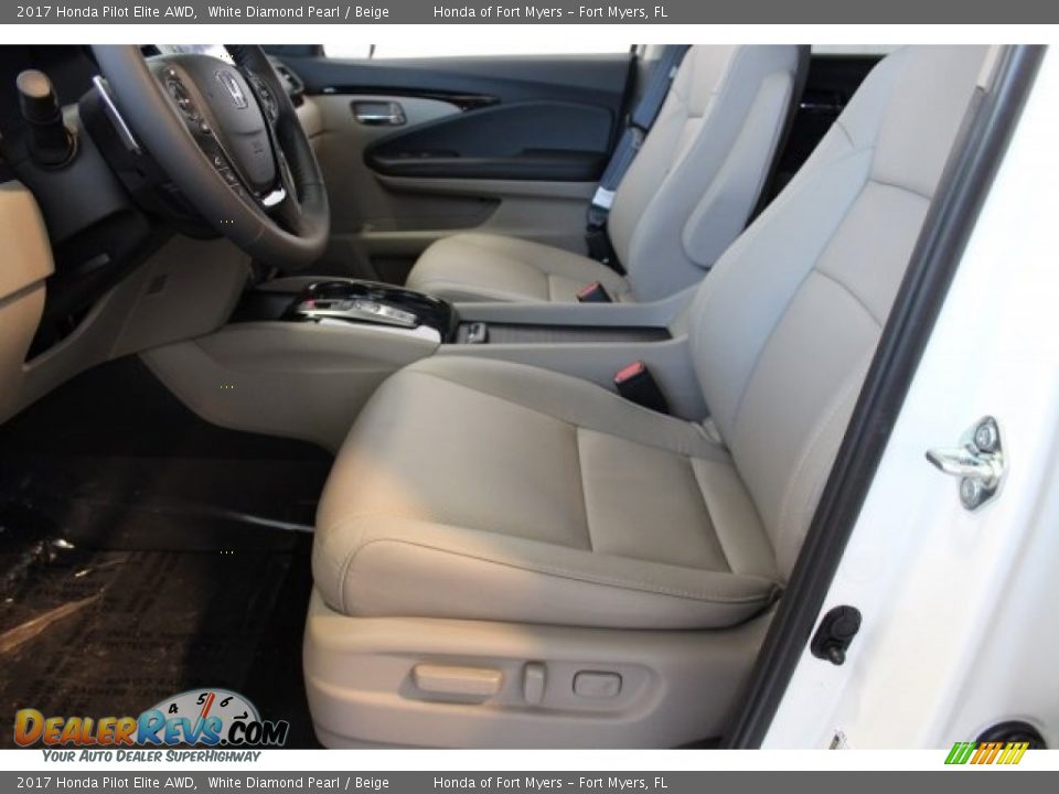 2017 Honda Pilot Elite AWD White Diamond Pearl / Beige Photo #10