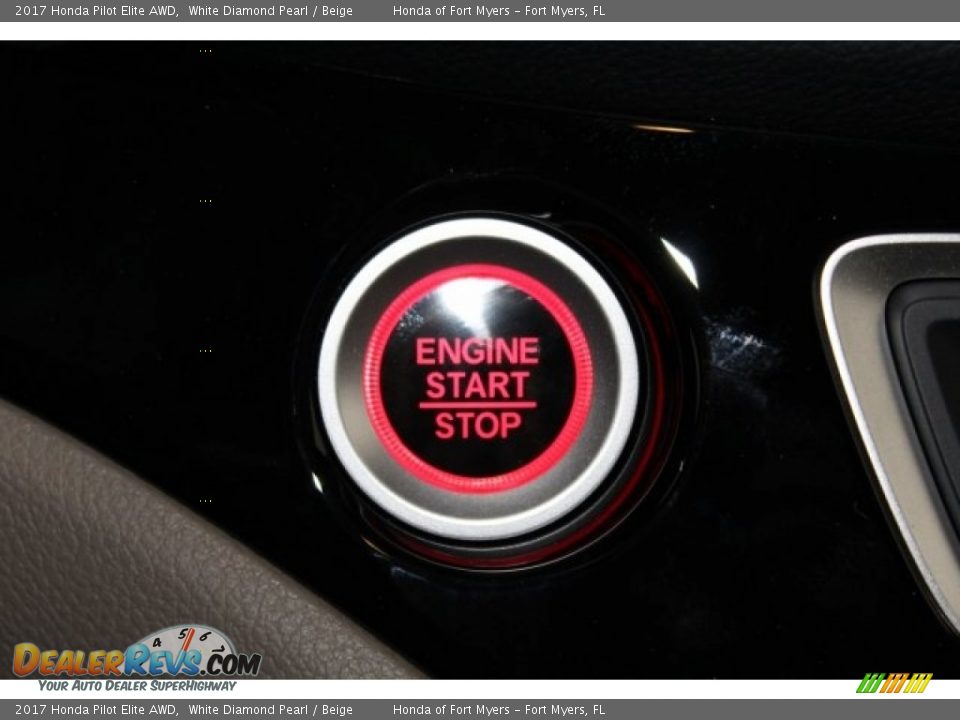 2017 Honda Pilot Elite AWD White Diamond Pearl / Beige Photo #27