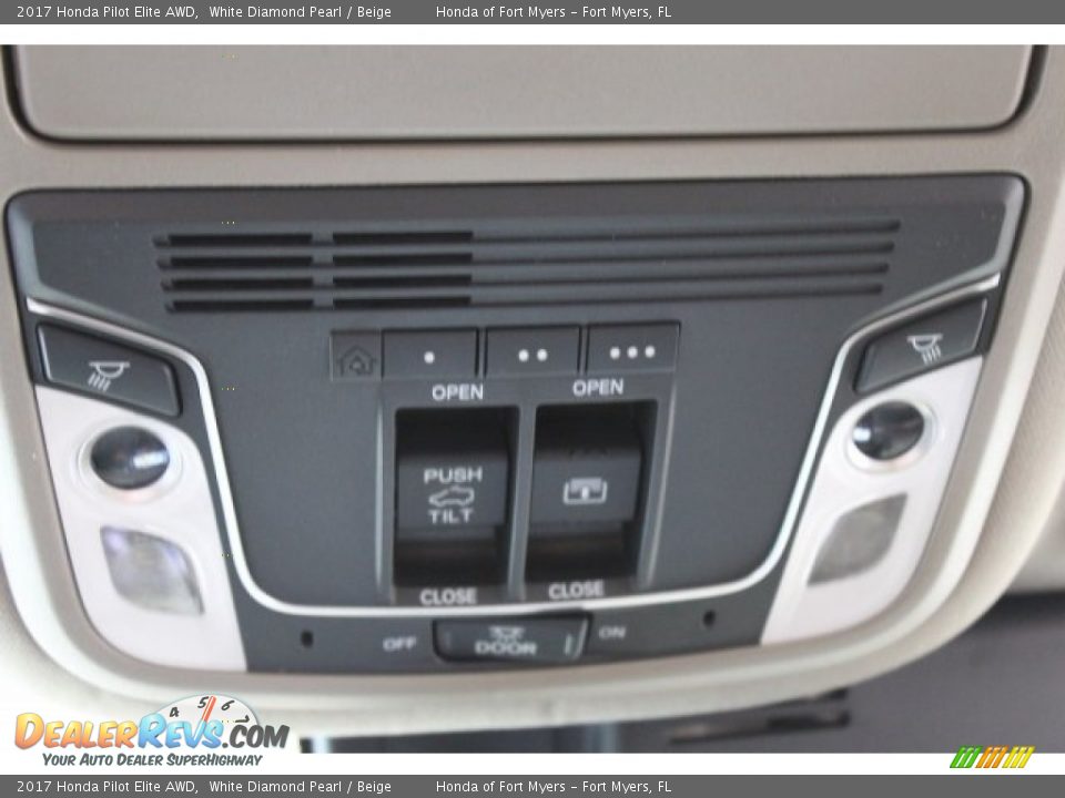 2017 Honda Pilot Elite AWD White Diamond Pearl / Beige Photo #28