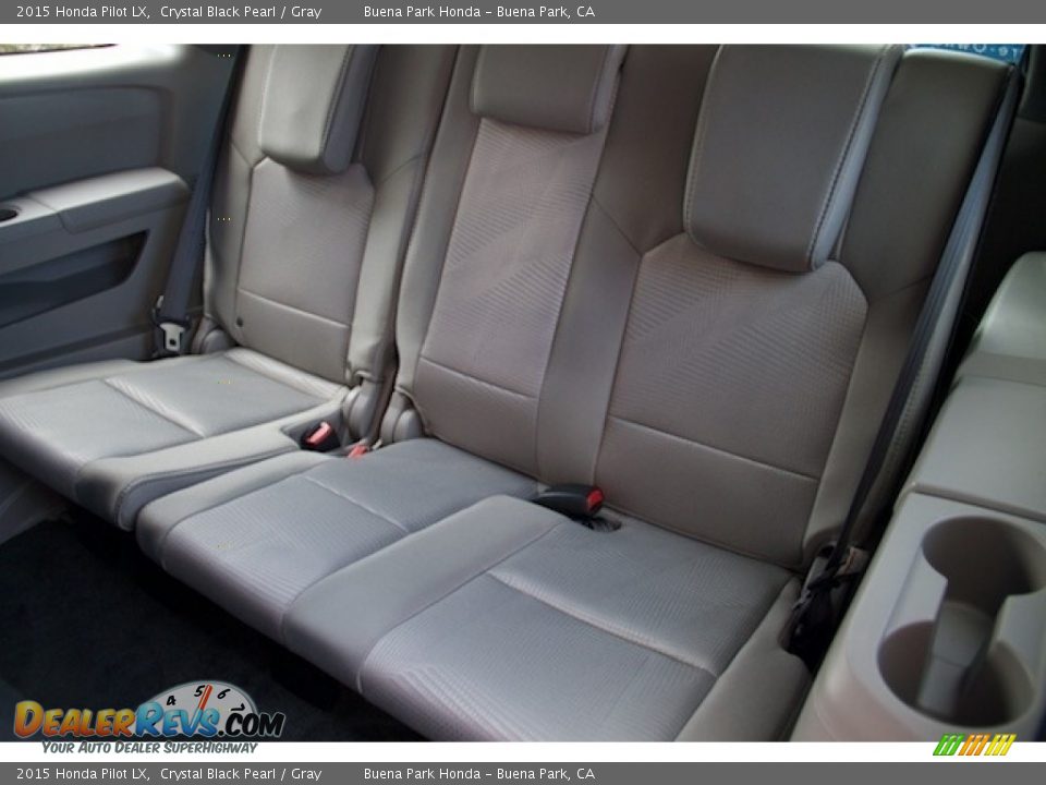 2015 Honda Pilot LX Crystal Black Pearl / Gray Photo #13