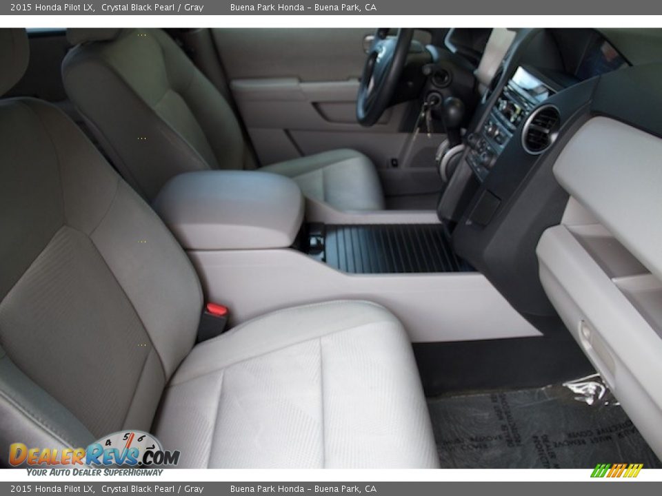 2015 Honda Pilot LX Crystal Black Pearl / Gray Photo #19