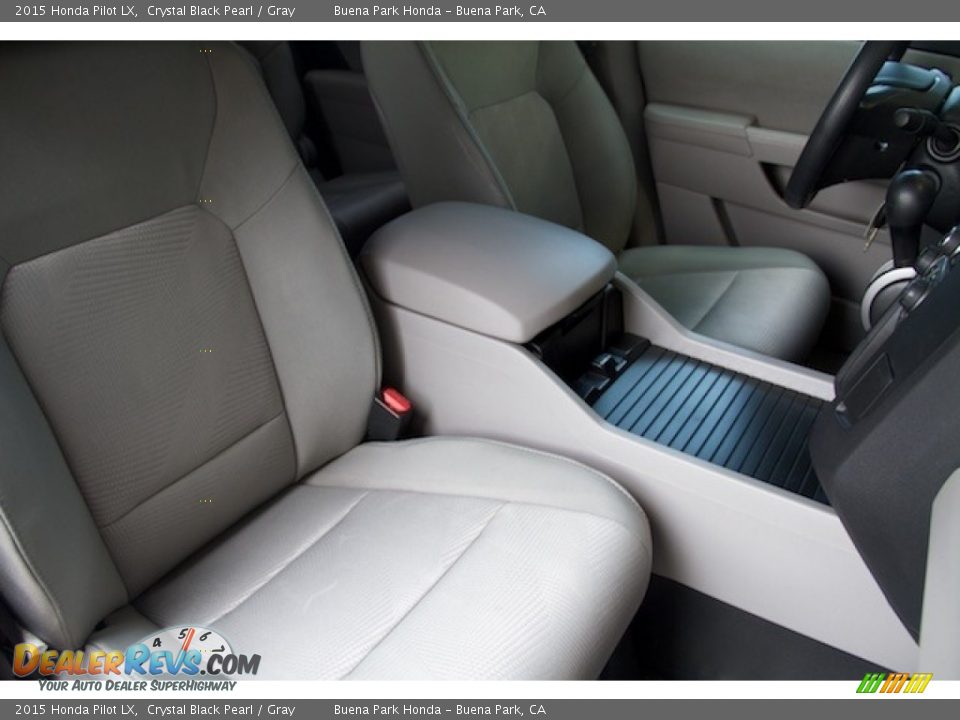 2015 Honda Pilot LX Crystal Black Pearl / Gray Photo #20