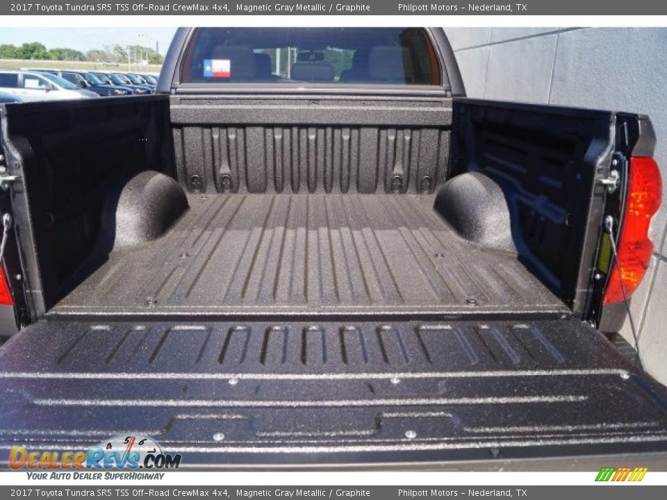 2017 Toyota Tundra SR5 TSS Off-Road CrewMax 4x4 Magnetic Gray Metallic / Graphite Photo #9