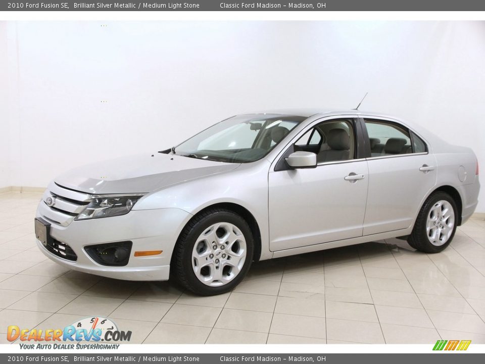 2010 Ford Fusion SE Brilliant Silver Metallic / Medium Light Stone Photo #3