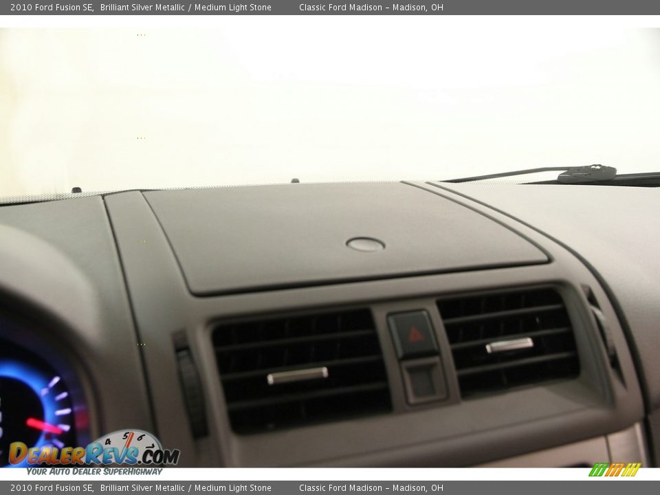 2010 Ford Fusion SE Brilliant Silver Metallic / Medium Light Stone Photo #11