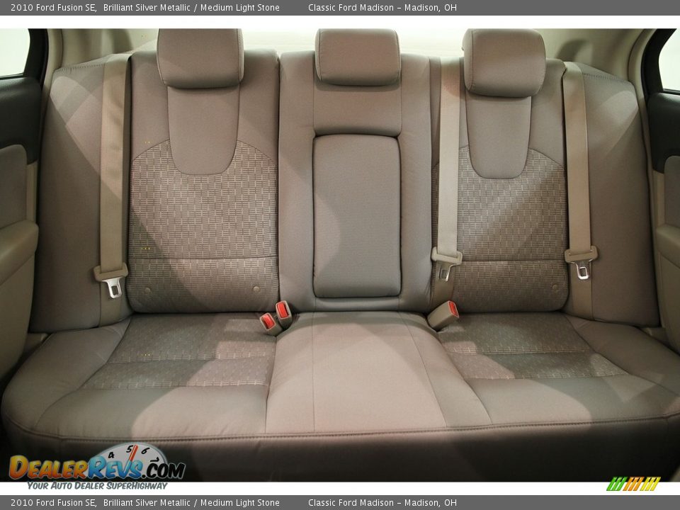 2010 Ford Fusion SE Brilliant Silver Metallic / Medium Light Stone Photo #20