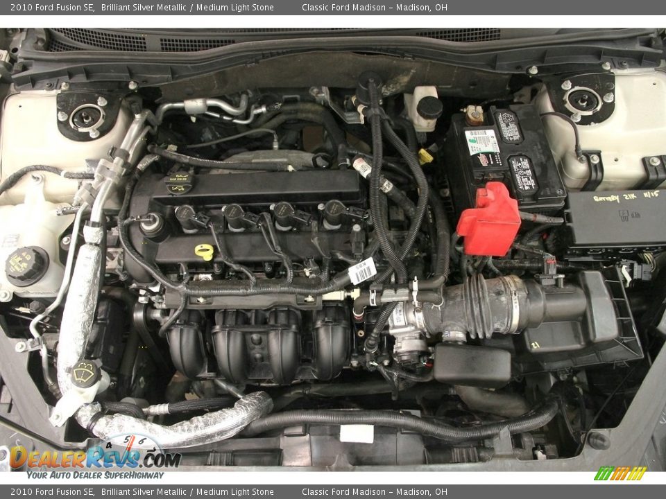 2010 Ford Fusion SE Brilliant Silver Metallic / Medium Light Stone Photo #24
