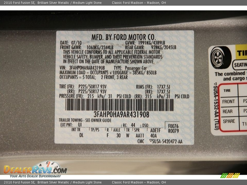 2010 Ford Fusion SE Brilliant Silver Metallic / Medium Light Stone Photo #26