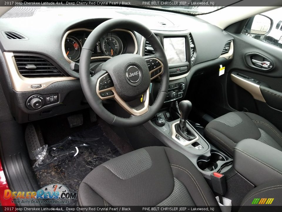 2017 Jeep Cherokee Latitude 4x4 Deep Cherry Red Crystal Pearl / Black Photo #9