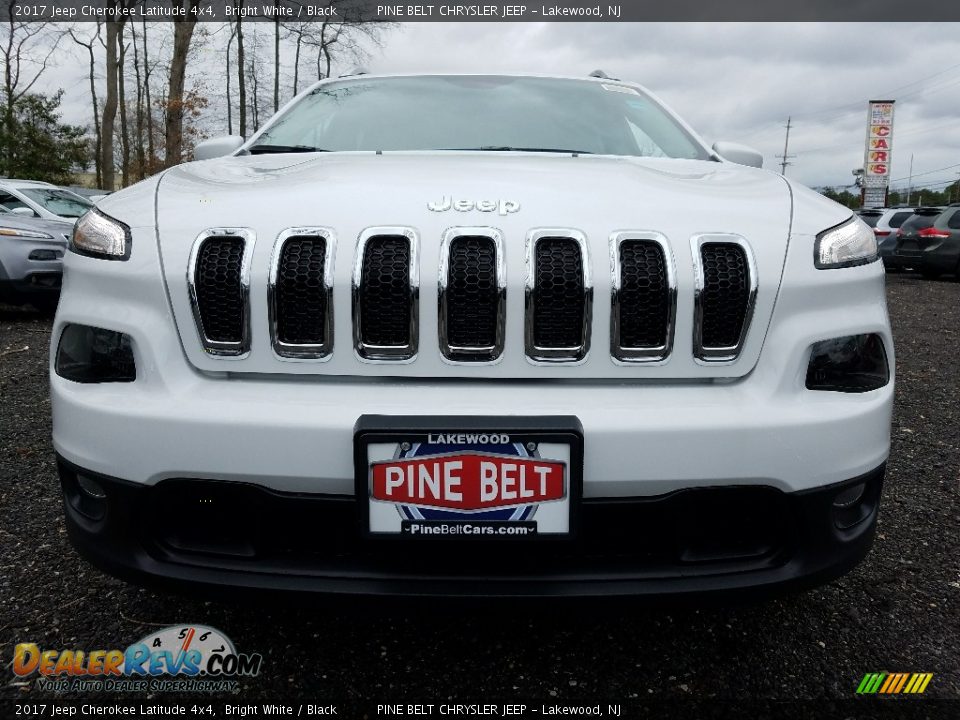 2017 Jeep Cherokee Latitude 4x4 Bright White / Black Photo #2