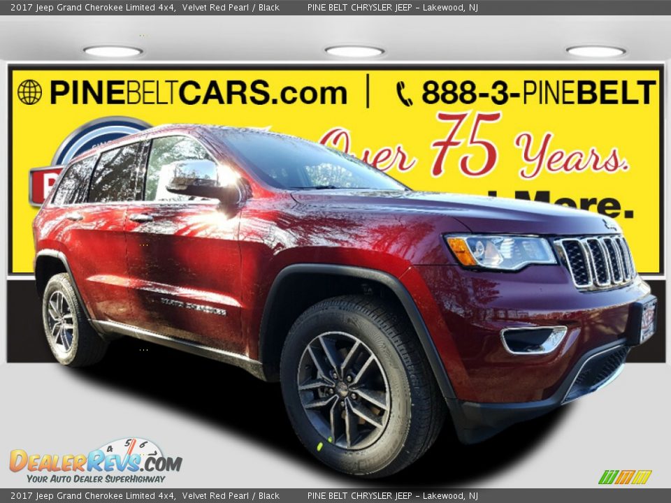 2017 Jeep Grand Cherokee Limited 4x4 Velvet Red Pearl / Black Photo #1
