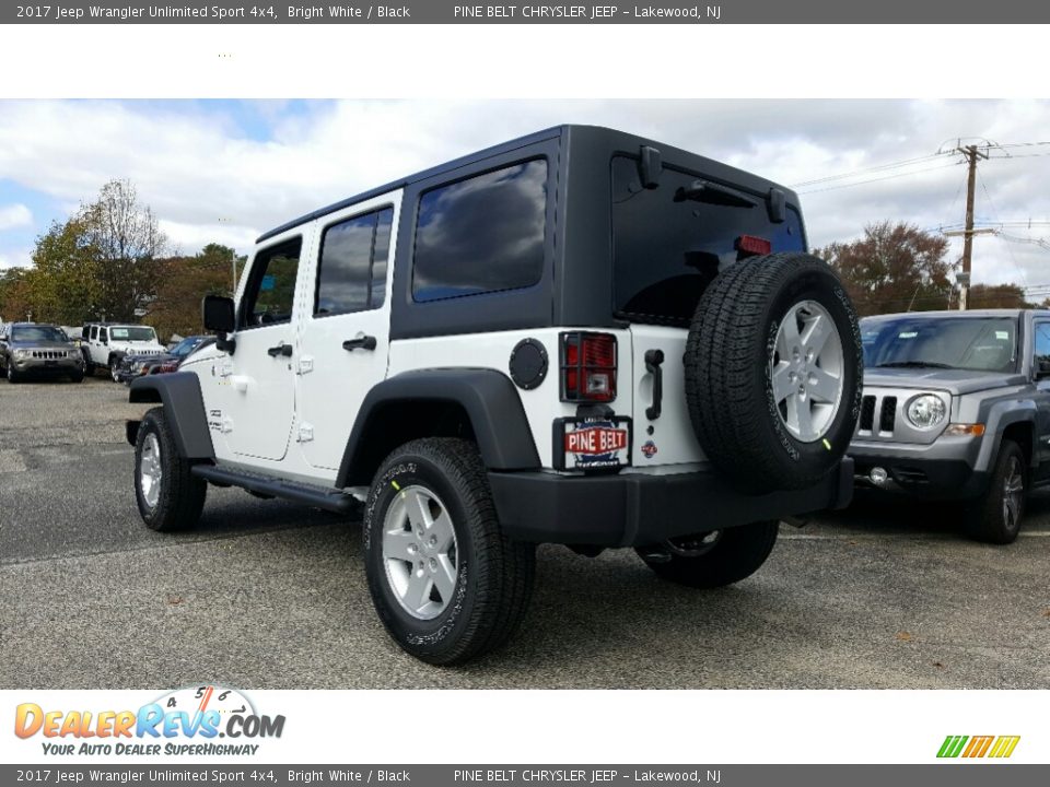 2017 Jeep Wrangler Unlimited Sport 4x4 Bright White / Black Photo #4
