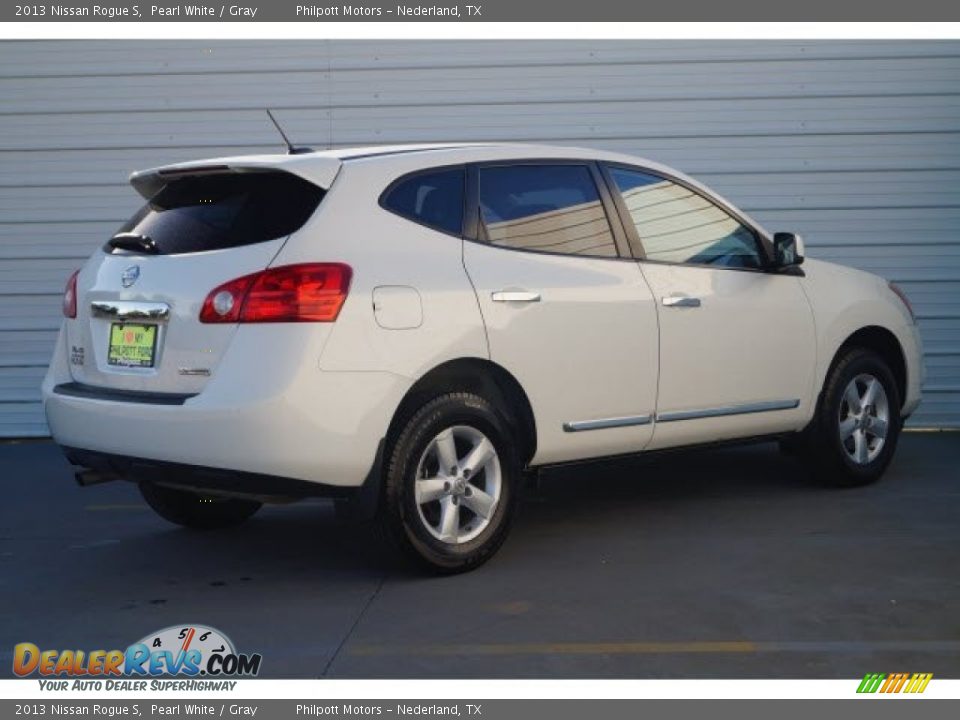 2013 Nissan Rogue S Pearl White / Gray Photo #7