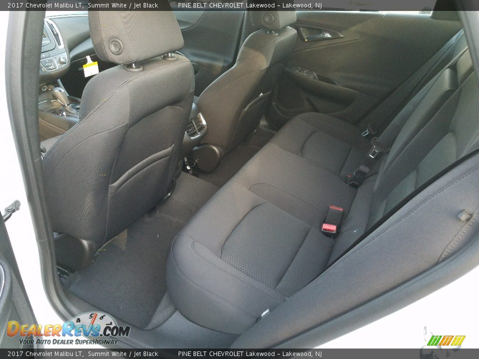 2017 Chevrolet Malibu LT Summit White / Jet Black Photo #8