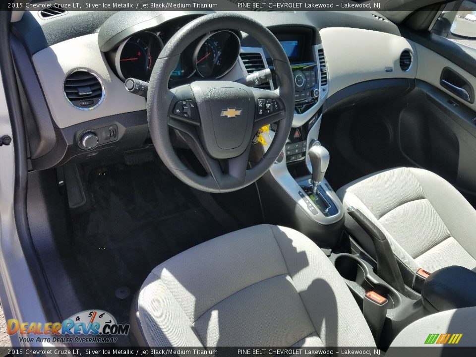 2015 Chevrolet Cruze LT Silver Ice Metallic / Jet Black/Medium Titanium Photo #14