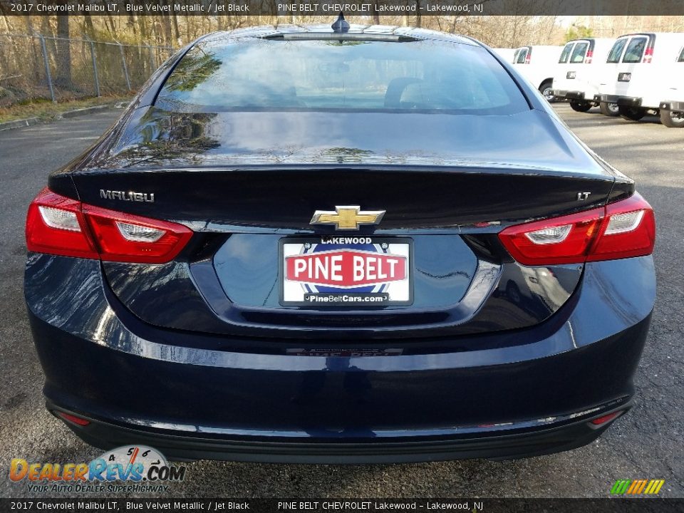 2017 Chevrolet Malibu LT Blue Velvet Metallic / Jet Black Photo #5