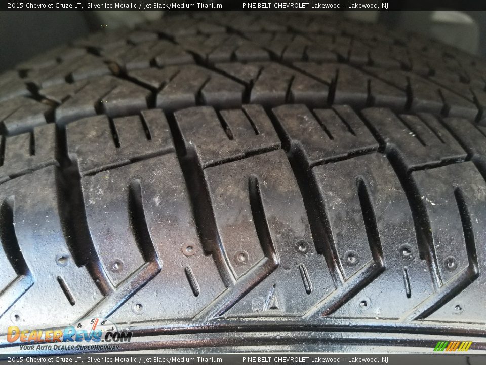 2015 Chevrolet Cruze LT Silver Ice Metallic / Jet Black/Medium Titanium Photo #28