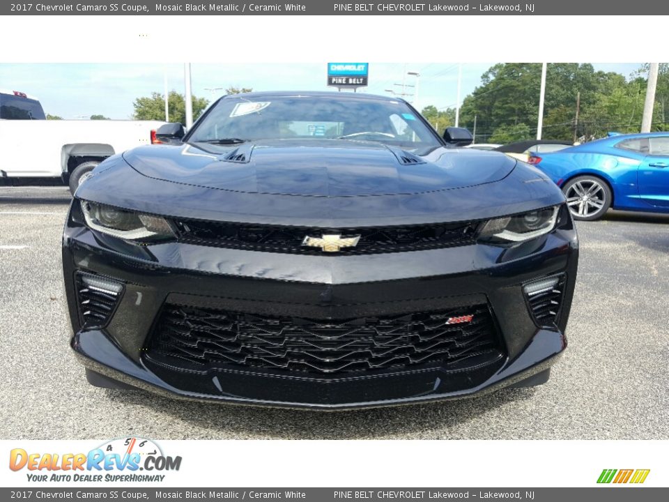 2017 Chevrolet Camaro SS Coupe Mosaic Black Metallic / Ceramic White Photo #2