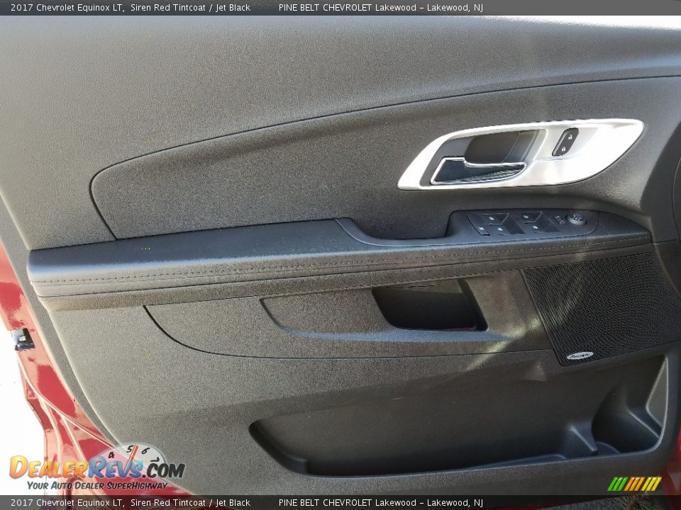 2017 Chevrolet Equinox LT Siren Red Tintcoat / Jet Black Photo #6