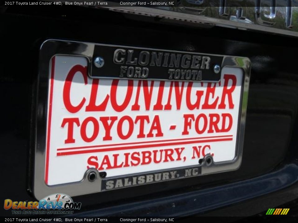 Dealer Info of 2017 Toyota Land Cruiser 4WD Photo #31