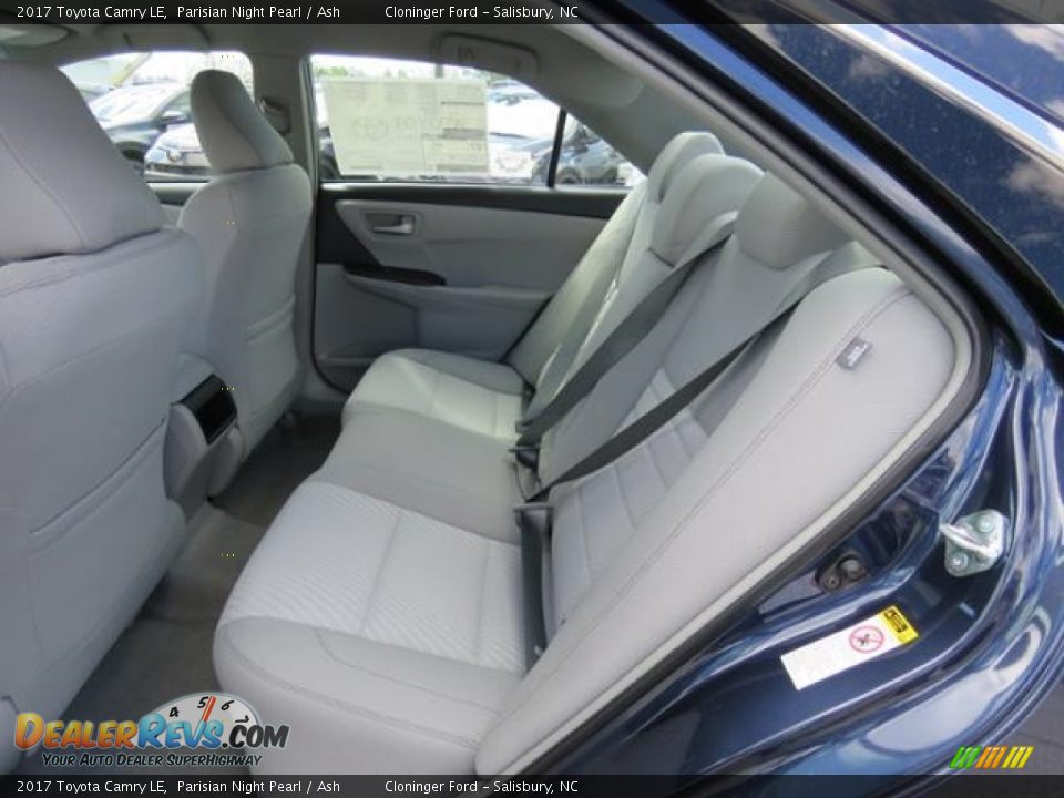 2017 Toyota Camry LE Parisian Night Pearl / Ash Photo #6