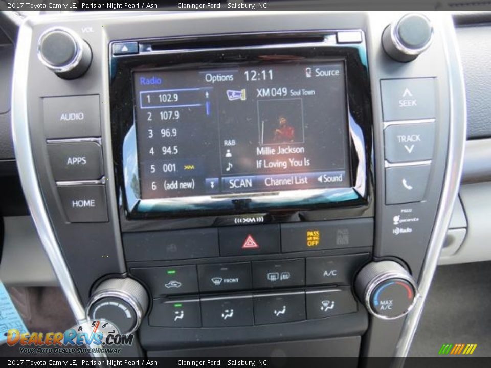 2017 Toyota Camry LE Parisian Night Pearl / Ash Photo #17