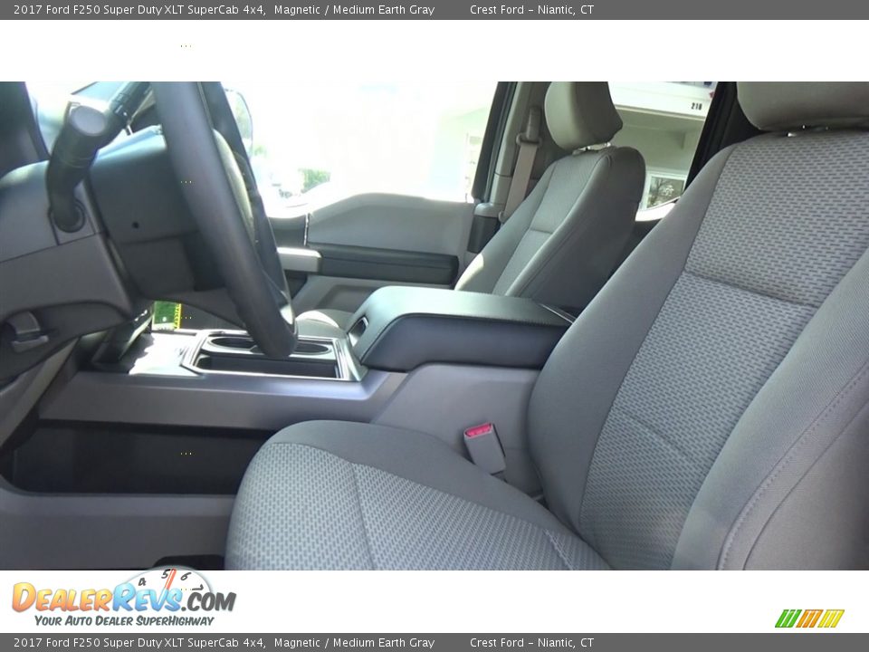 2017 Ford F250 Super Duty XLT SuperCab 4x4 Magnetic / Medium Earth Gray Photo #11