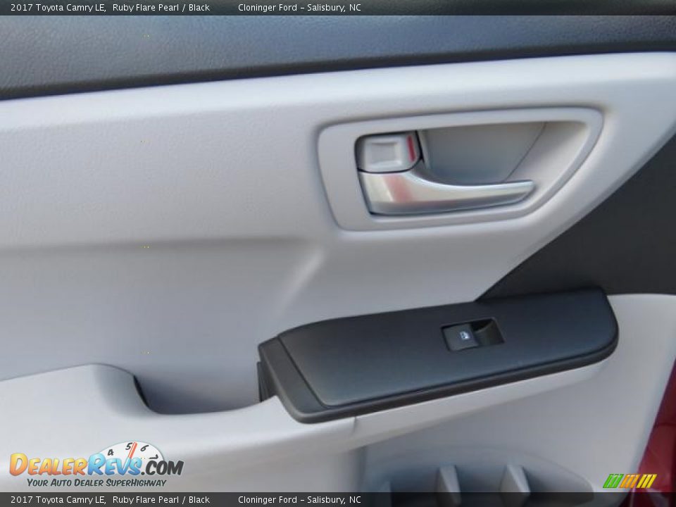 2017 Toyota Camry LE Ruby Flare Pearl / Black Photo #7