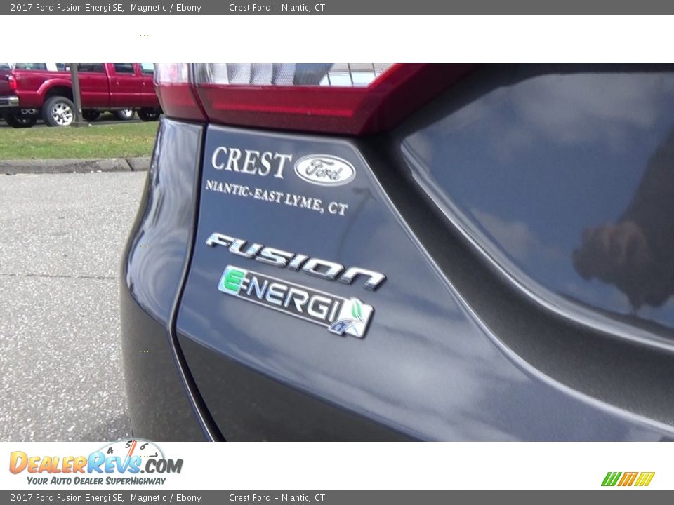 2017 Ford Fusion Energi SE Magnetic / Ebony Photo #10