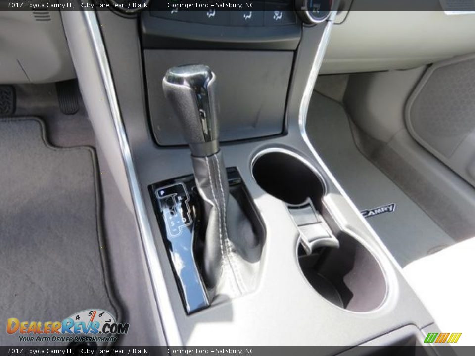 2017 Toyota Camry LE Ruby Flare Pearl / Black Photo #19
