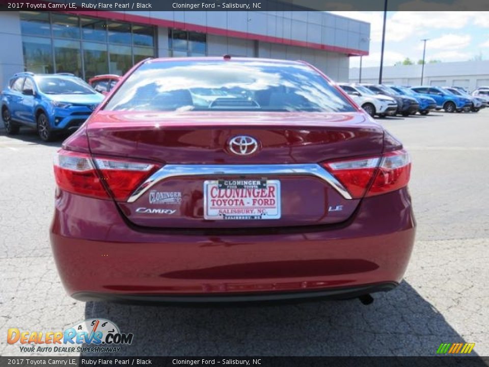 2017 Toyota Camry LE Ruby Flare Pearl / Black Photo #23