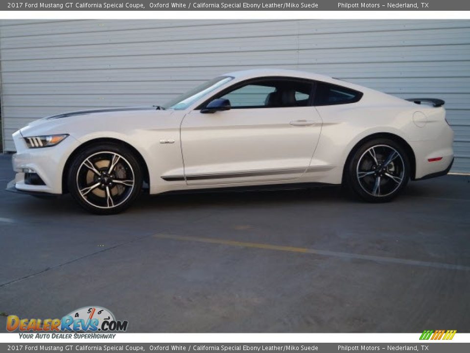 2017 Ford Mustang GT California Speical Coupe Oxford White / California Special Ebony Leather/Miko Suede Photo #4