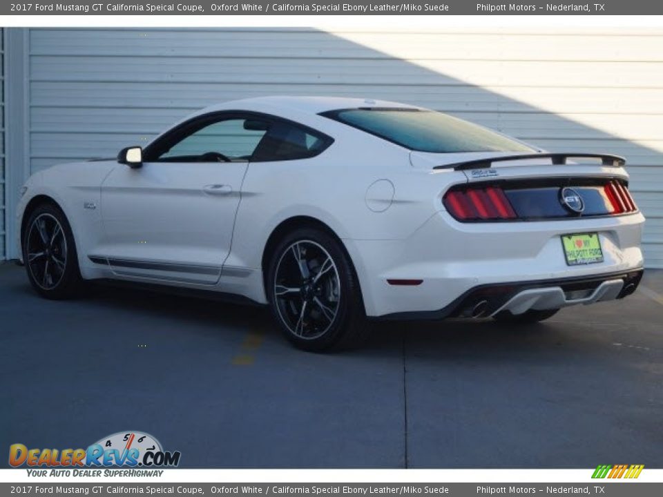 2017 Ford Mustang GT California Speical Coupe Oxford White / California Special Ebony Leather/Miko Suede Photo #5