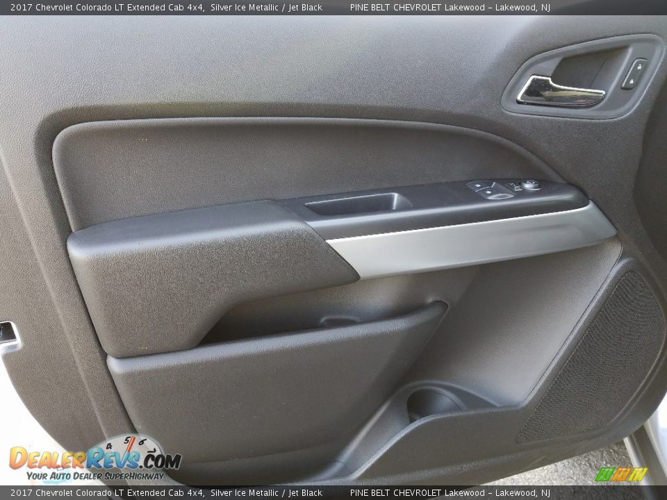 2017 Chevrolet Colorado LT Extended Cab 4x4 Silver Ice Metallic / Jet Black Photo #6