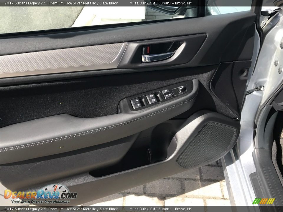 2017 Subaru Legacy 2.5i Premium Ice Silver Metallic / Slate Black Photo #8
