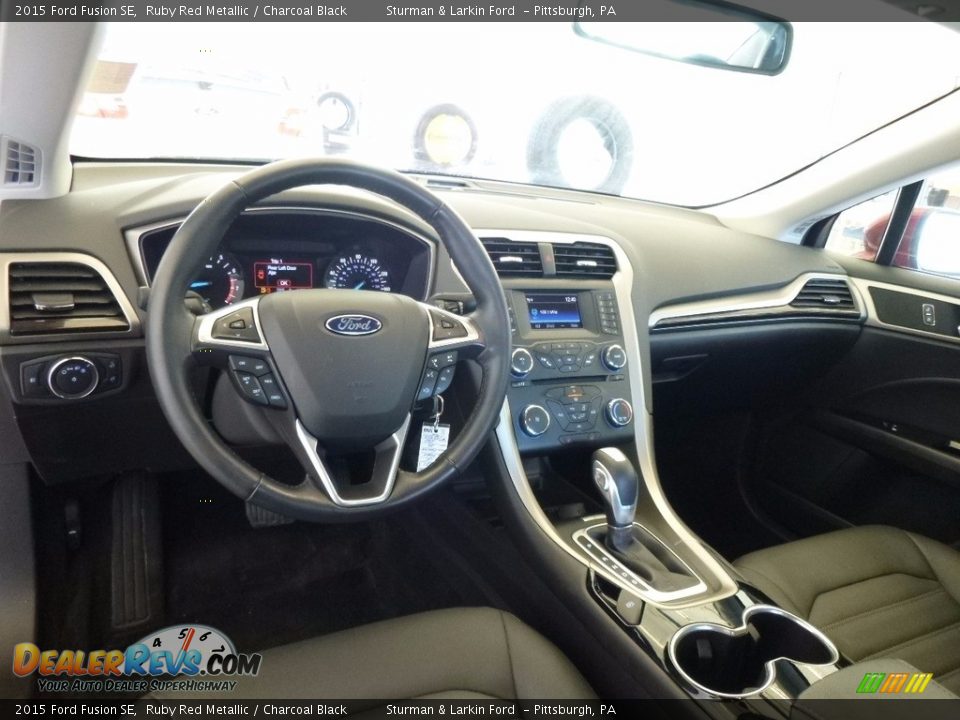 2015 Ford Fusion SE Ruby Red Metallic / Charcoal Black Photo #9